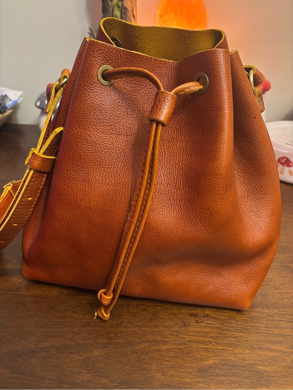 Large sienna bucket crossbody